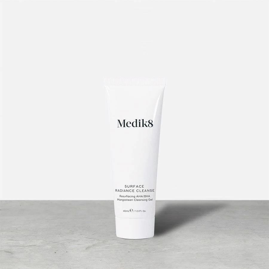 SURFACE RADIANCE CLEANSE™-Гель для вмивання з гідроксикислотами й екстрактом мангостана-зображення_3
